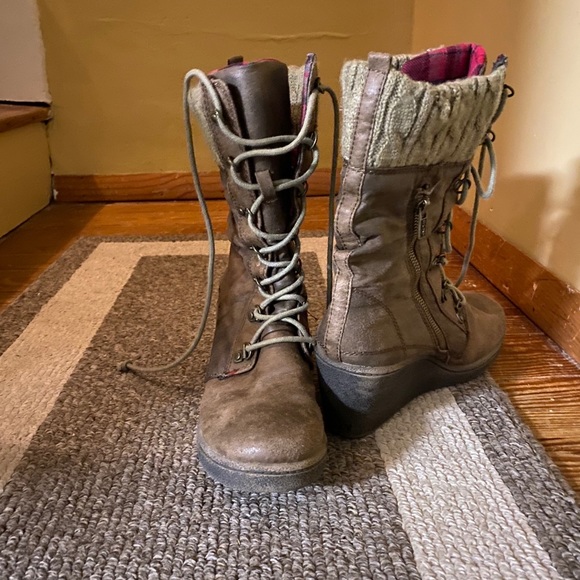 Roxy women’s wedge boots - Picture 6 of 8